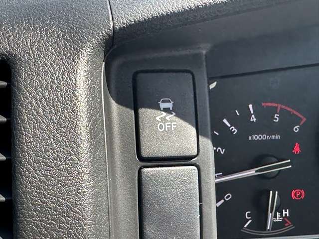 マツダ ボンゴブローニィバン ２．８ ＧＬ ディーゼルターボ ４ＷＤ R7年 (東海) 99