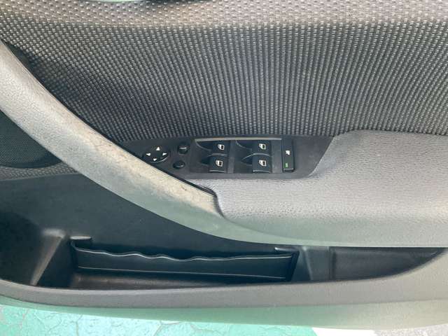 ＢＭＷ Ｘ１ Ｘドライブ ２８Ｉ Ｍスポーツパッケージ ４ＷＤ H24年 (東北) 99