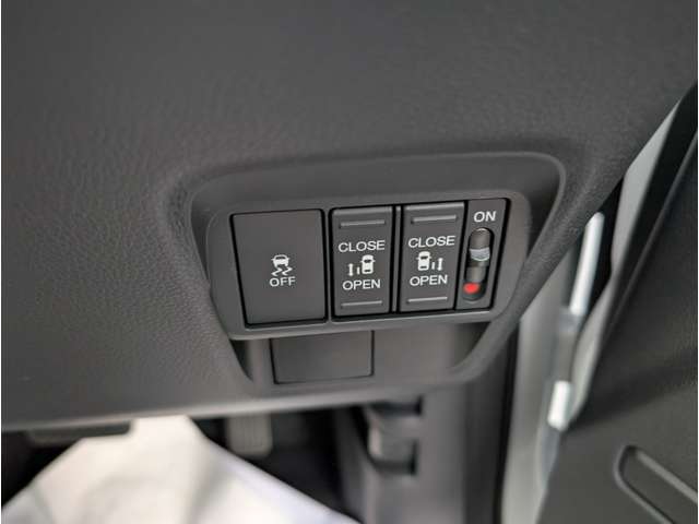 ホンダ フリード １．５ エアー ＥＸ R7年 (関東) 99