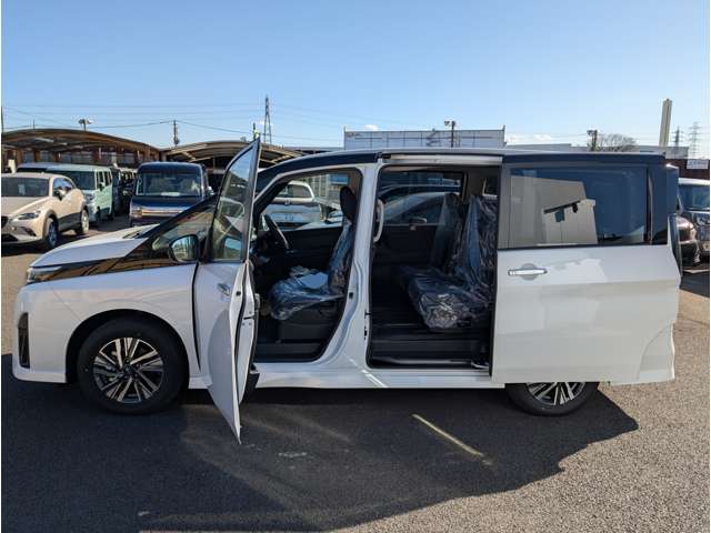 日産 セレナ ２．０ ハイウェイスターＶ R7年 (関東) 99