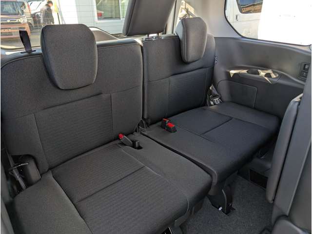 日産 セレナ ２．０ ハイウェイスターＶ R7年 (関東) 99