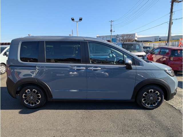 ホンダ フリード １．５ クロスター R7年 (関東) 99