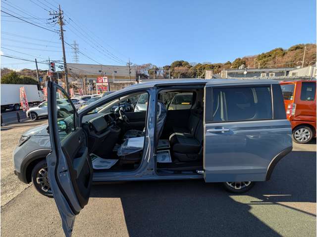 ホンダ フリード １．５ クロスター R7年 (関東) 99