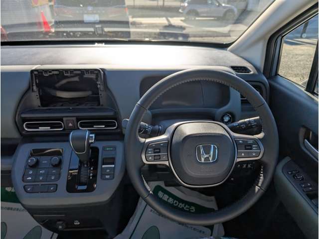 ホンダ フリード １．５ クロスター R7年 (関東) 99