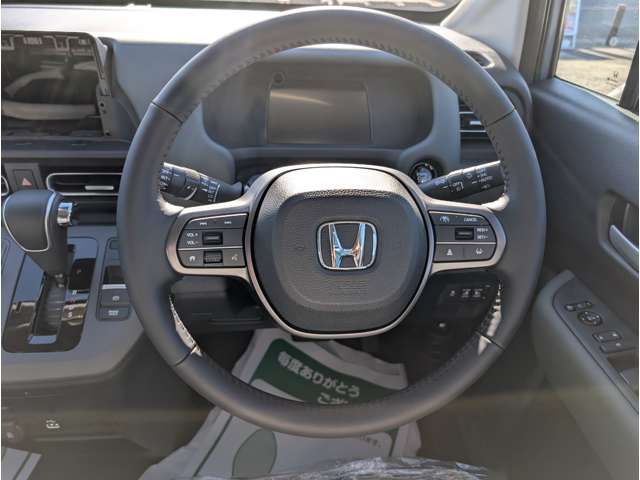 ホンダ フリード １．５ クロスター R7年 (関東) 99