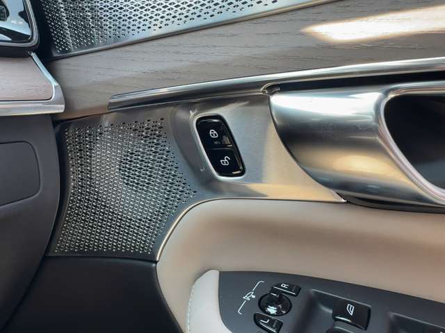 ボルボ ＸＣ９０ ウルトラ Ｂ５ ＡＷＤ ４ＷＤ R7年 (東北) 99