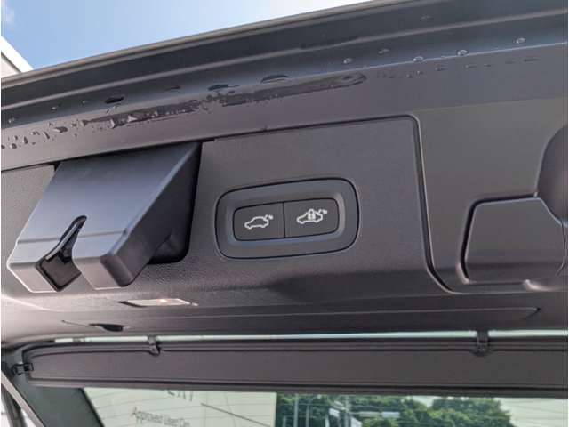 ボルボ ＸＣ６０ ウルトラ Ｂ５ ＡＷＤ ４ＷＤ R7年 (東北) 99