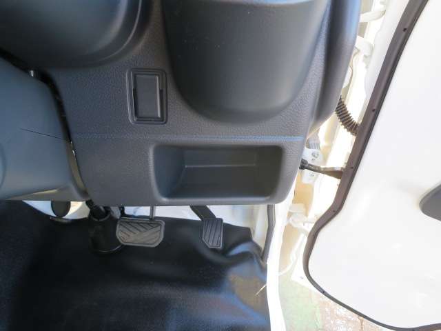 三菱 ミニキャブトラック ６６０ Ｍ ４ＷＤ R7年 (関東) 99