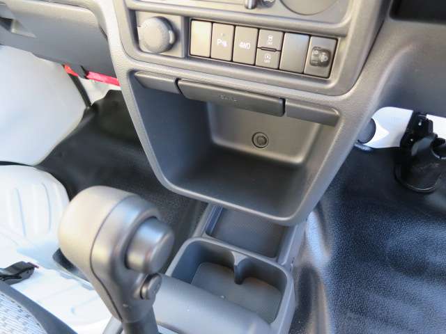 三菱 ミニキャブトラック ６６０ Ｍ ４ＷＤ R7年 (関東) 99