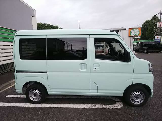 ダイハツ ハイゼットカーゴ ６６０ デラックス R7年 (関東) 99