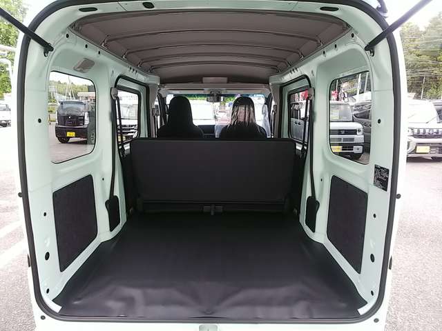 ダイハツ ハイゼットカーゴ ６６０ デラックス R7年 (関東) 99