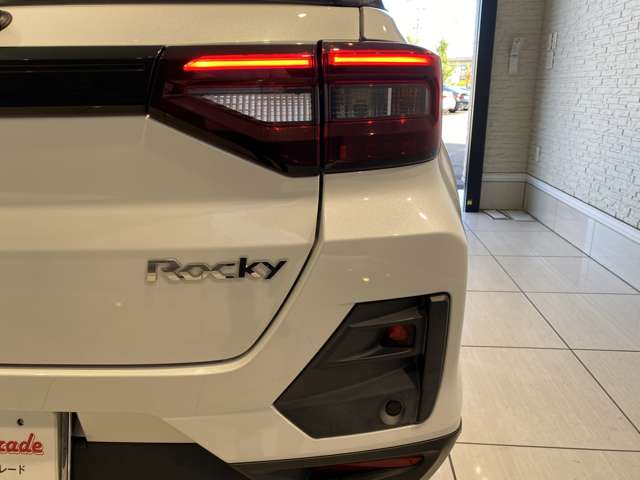 ダイハツ ロッキー １．０ プレミアム R2年 (九州・沖縄) 99