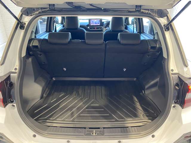 ダイハツ ロッキー １．０ プレミアム R2年 (九州・沖縄) 99