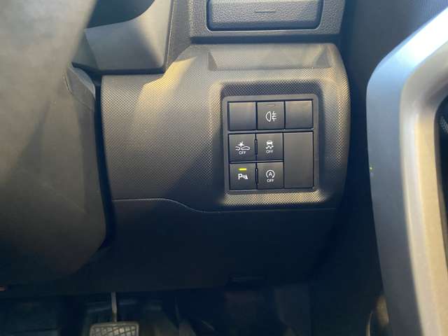 ダイハツ ロッキー １．０ プレミアム R2年 (九州・沖縄) 99