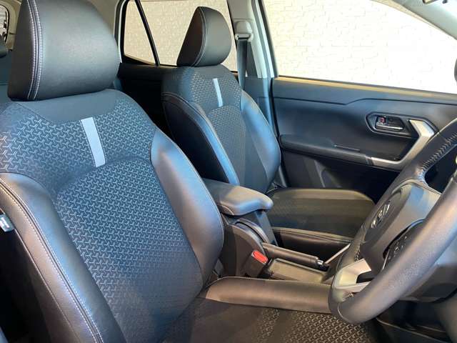 ダイハツ ロッキー １．０ プレミアム R2年 (九州・沖縄) 99