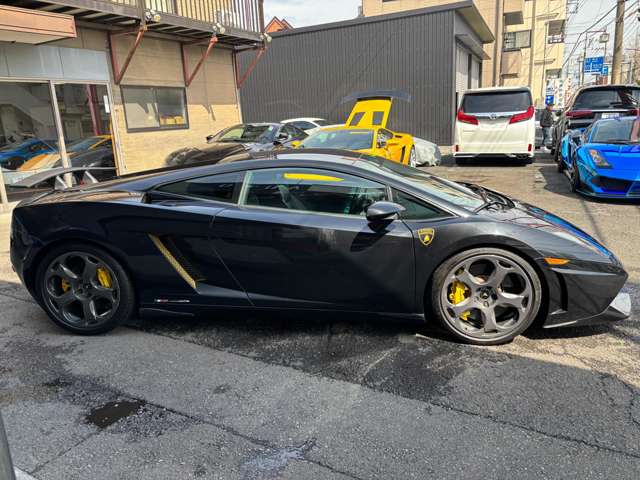 ランボルギーニ ガヤルド Ｅギア ４ＷＤ H17年 (関東) 99