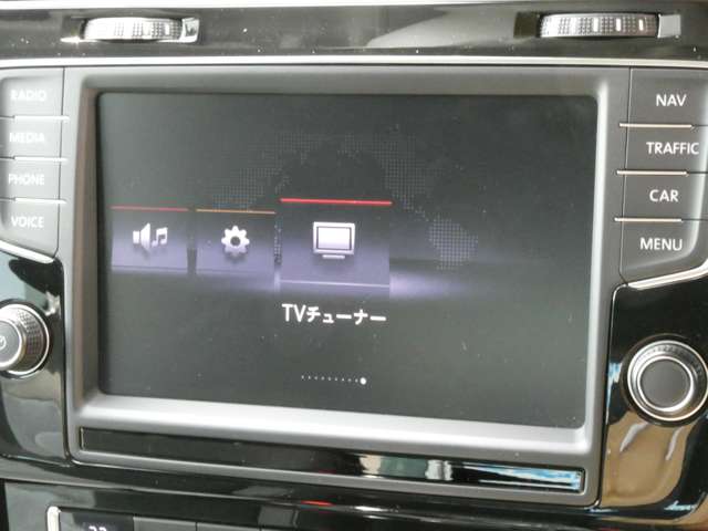 フォルクスワーゲン ゴルフ ＴＳＩ　ハイライン H26年 (関東) 99