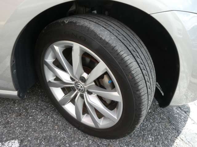 フォルクスワーゲン ゴルフ ＴＳＩ　ハイライン H26年 (関東) 99