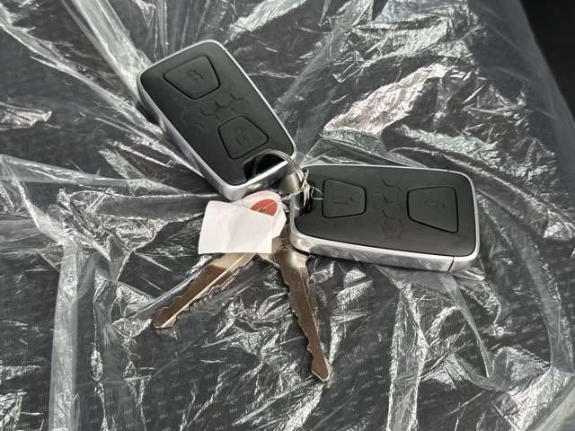 三菱フソウ キャンター ３．０ ダブルキャブ 全低床 ディーゼルターボ R7年 (東海) 99