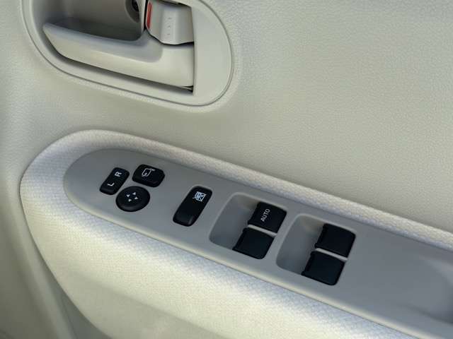 スズキ アルトラパン　ＬＣ ＬＣ ６６０ Ｌ R7年 (東海) 99