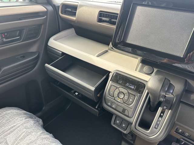 スズキ スペーシア ６６０ ハイブリッド Ｘ R7年 (東海) 99