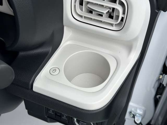 ダイハツ ムーヴ　キャンバス ６６０ ストライプス Ｇ R7年 (東海) 99