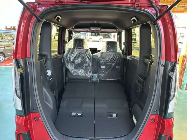 ホンダ Ｎ　ＢＯＸ カスタム ６６０ コーディネートスタイル ２トーン R6年 (東海) 99