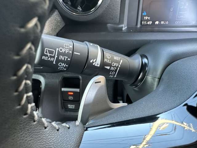 ホンダ Ｎ　ＢＯＸ カスタム ６６０ コーディネートスタイル ２トーン R6年 (東海) 99