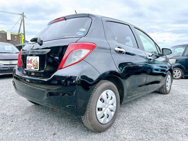 トヨタ ヴィッツ １．０ Ｆ H25年 (九州・沖縄) 99