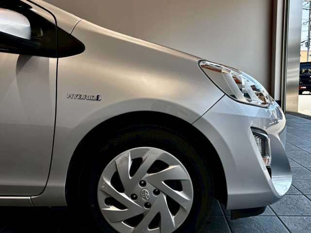 トヨタ アクア １．５ Ｇ H28年 (近畿) 99