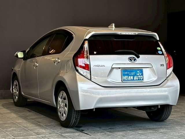 トヨタ アクア １．５ Ｇ H28年 (近畿) 99