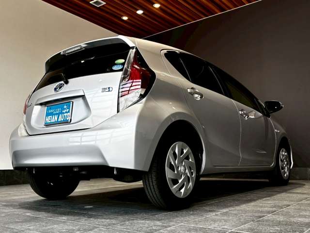 トヨタ アクア １．５ Ｇ H28年 (近畿) 99