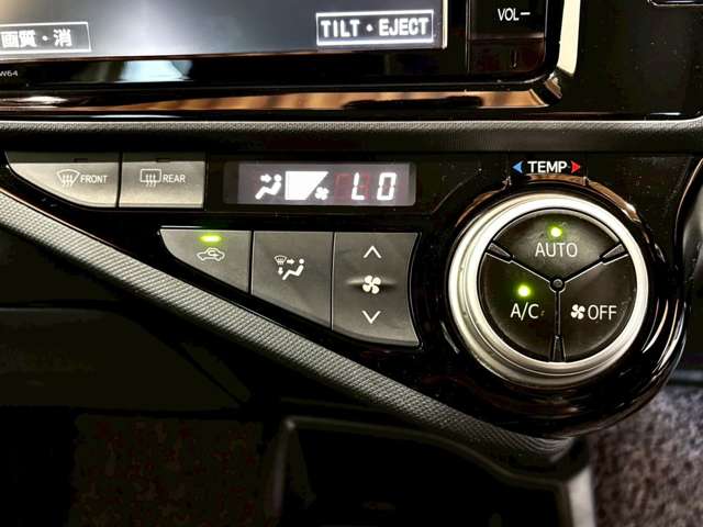 トヨタ アクア １．５ Ｇ H28年 (近畿) 99