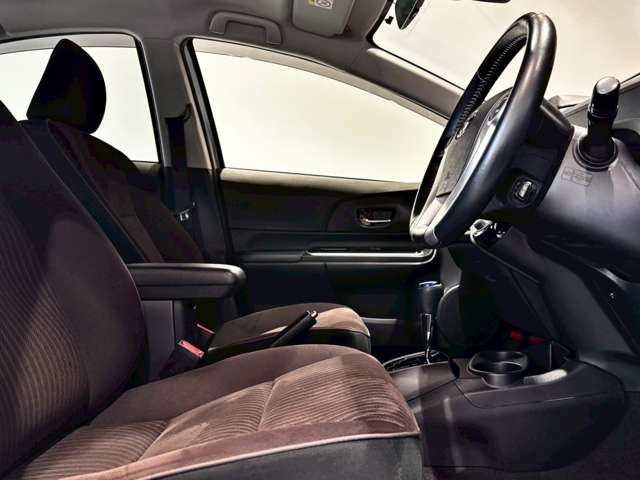 トヨタ アクア １．５ Ｇ H28年 (近畿) 99