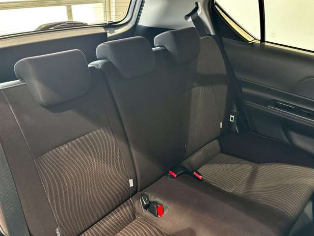 トヨタ アクア １．５ Ｇ H28年 (近畿) 99