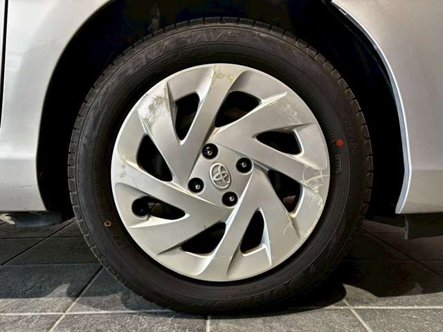 トヨタ アクア １．５ Ｇ H28年 (近畿) 99