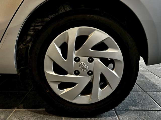 トヨタ アクア １．５ Ｇ H28年 (近畿) 99