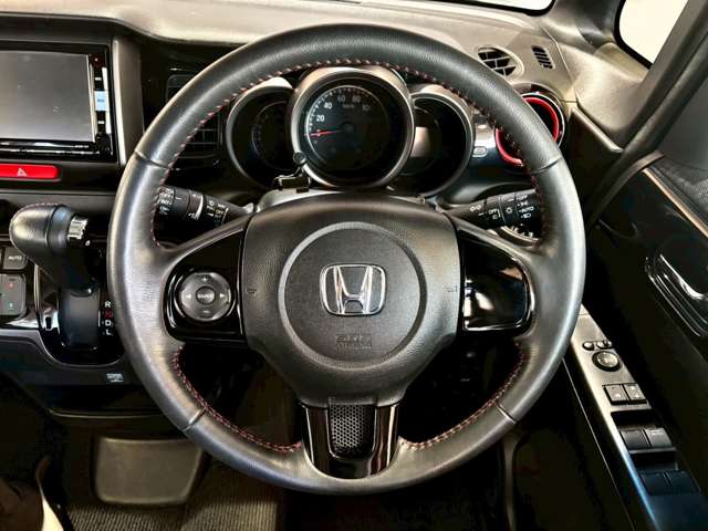 ホンダ Ｎ　ＢＯＸ ６６０ カスタムＧ Ｌパッケージ H27年 (近畿) 99