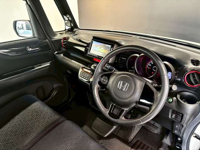 ホンダ Ｎ　ＢＯＸ ６６０ カスタムＧ Ｌパッケージ H27年 (近畿) 99