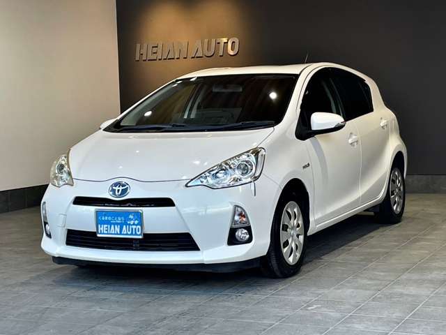 トヨタ アクア １．５ Ｓ H25年 (近畿) 99