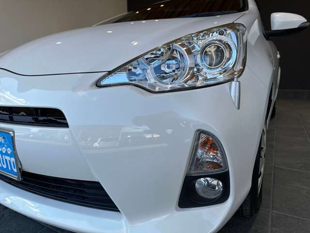 トヨタ アクア １．５ Ｓ H25年 (近畿) 99