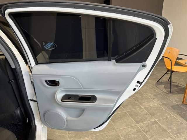 トヨタ アクア １．５ Ｓ H25年 (近畿) 99