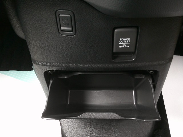 ホンダ Ｎ　ＢＯＸ カスタム ６６０ Ｌ R5年 (東北) 99