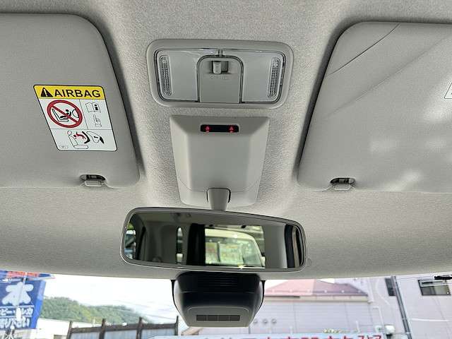 ダイハツ タント ６６０ ファンクロス リミテッド ４ＷＤ R7年 () 99