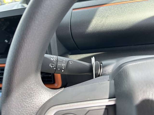 ダイハツ タント ６６０ ファンクロス リミテッド ４ＷＤ R7年 () 99