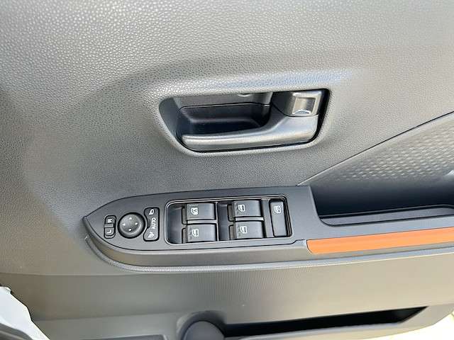 ダイハツ タント ６６０ ファンクロス リミテッド ４ＷＤ R7年 () 99