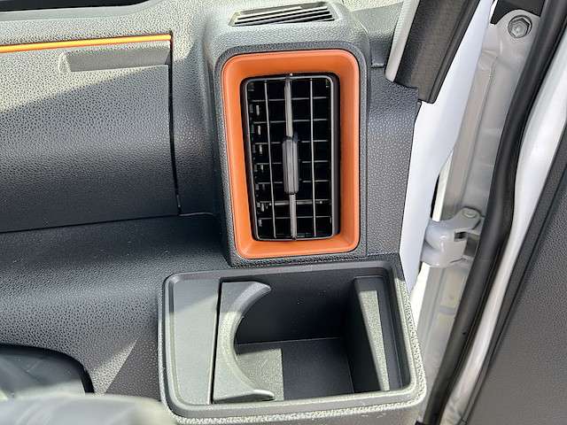 ダイハツ タント ６６０ ファンクロス リミテッド ４ＷＤ R7年 () 99