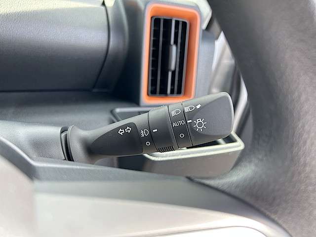 ダイハツ タント ６６０ ファンクロス リミテッド ４ＷＤ R7年 () 99