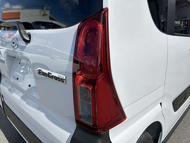 ダイハツ タント ６６０ ファンクロス リミテッド ４ＷＤ R7年 () 99