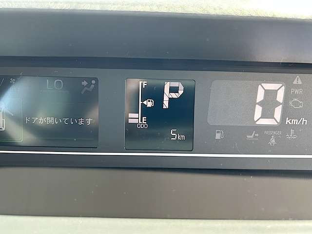 ダイハツ タント ６６０ ファンクロス リミテッド ４ＷＤ R7年 () 99